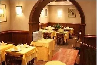 Viennese Due Hotel Rome 3*,