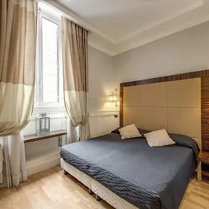 3* Ξενοδοχείο 939